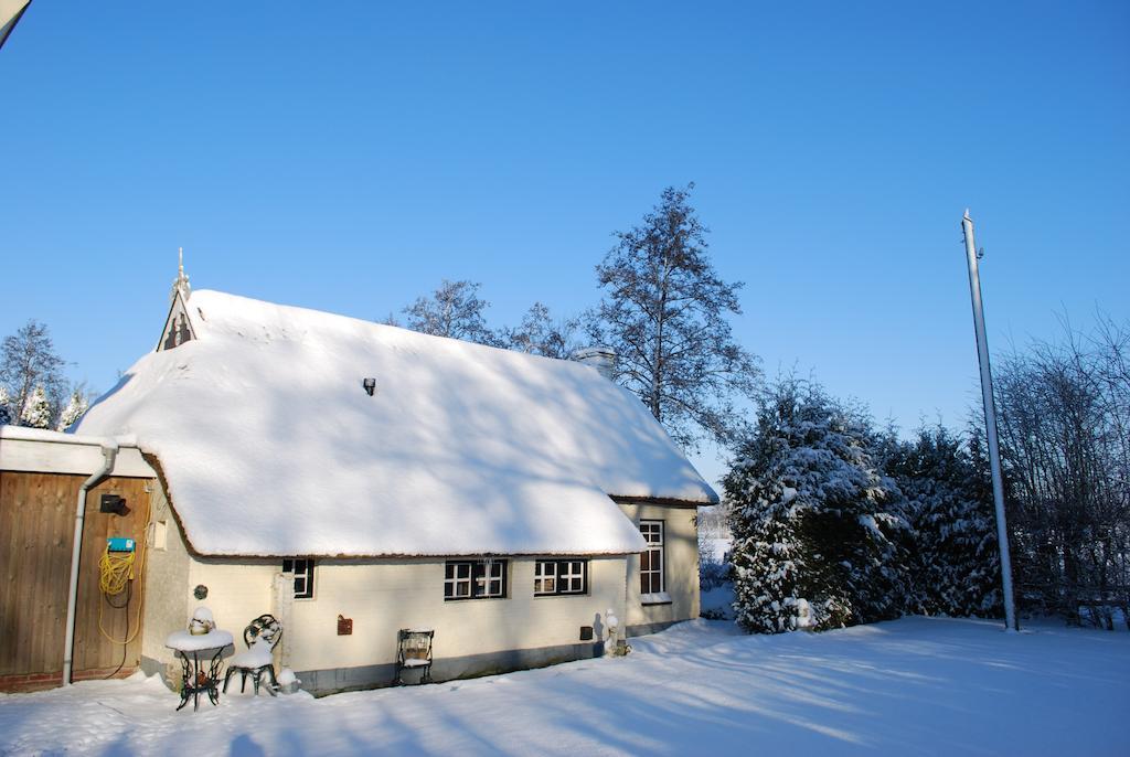 Vakantiehuis "It Koaihus" Jistrum Exterior foto